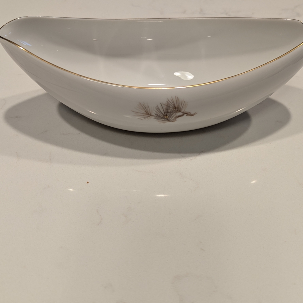 Sango Larchmont Pine Cone - White Gravy Boat with Gold and Brown Detail